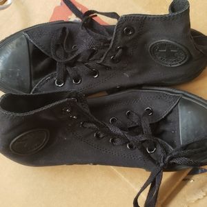 Converse all starts shoes black size 3 or 35 eur